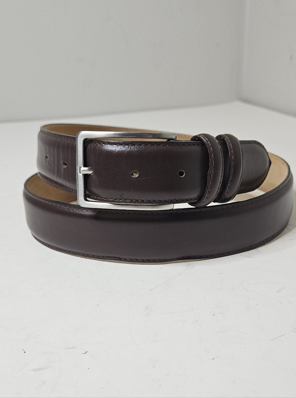 PETER MILLAR Crown Men's Classic Leather Belt Brown Leather Silver Buckle 38